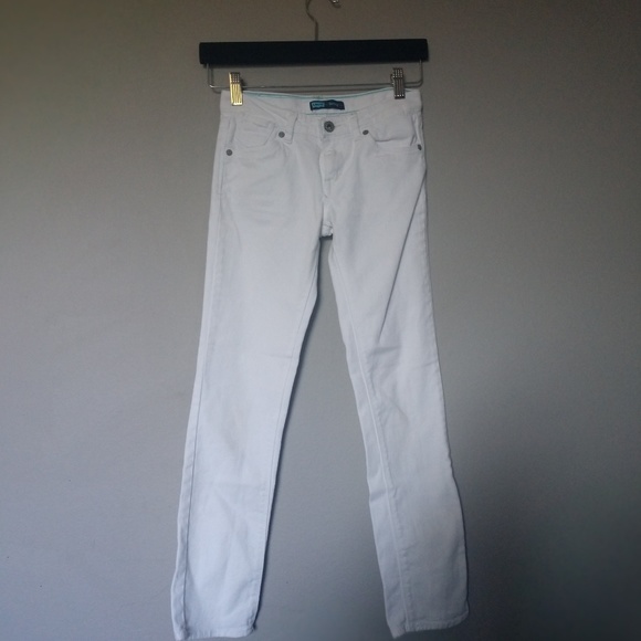 Kids/ Jr jeans - Picture 1 of 4